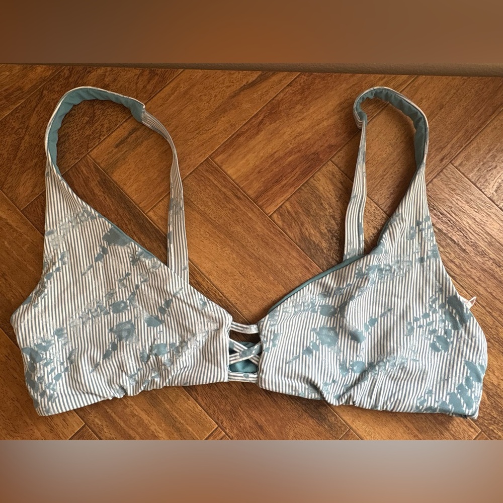 Roxy Reversible Bikini Swim Top